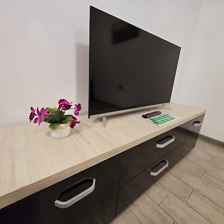 Fabulous Family - Piscina Sauna Jacuzzi Mamaia Nord