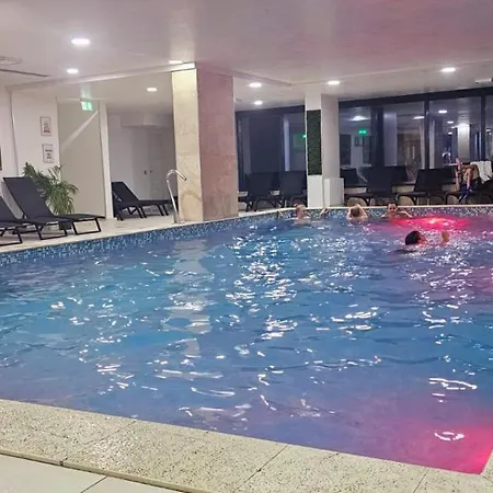 아파트 Fabulous Family - Piscina Sauna Jacuzzi Mamaia Nord *